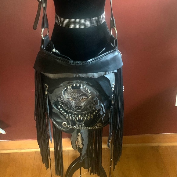 Wolf leather bag/travel case OOAK - Picture 3 of 5